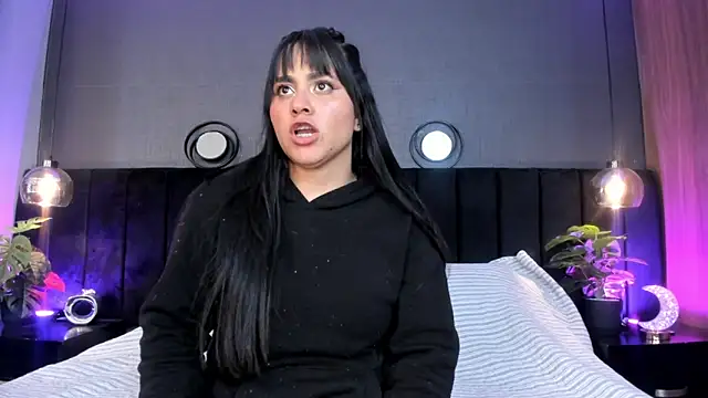 alejandra  garcia online show from 03-18-26, 03:31