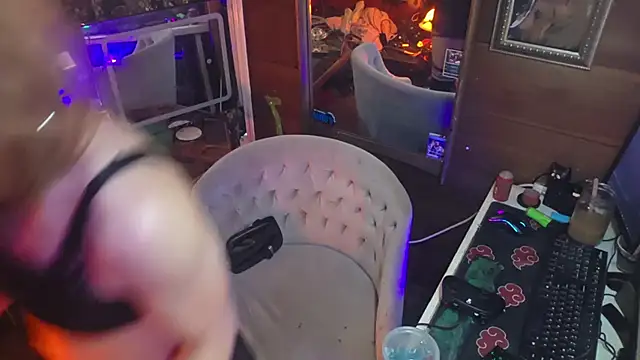 VieVixSyn online show from 03-24-26, 01:21