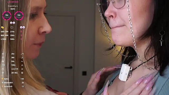 Snapshot of JerriJereb chatting on 03-04-26, 09:10 JerriJereb online show from 03-04-26, 09:10