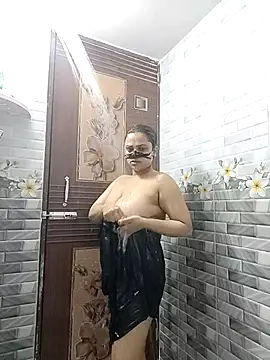 Beauty-3 online show from 03-15-26, 09:15