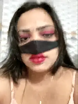 Beauty-3 online show from 04-15-26, 07:58