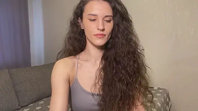 Snapshot of ReginaYourCrush chatting on 03-07-26, 01:52 ReginaYourCrush online show from 03-07-26, 01:52