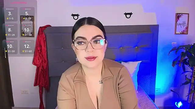 Kiara noirr online show from 04-22-26, 11:34