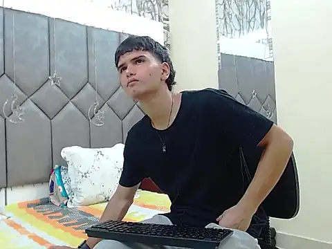 Steve Hotman online show from 04-22-26, 01:34