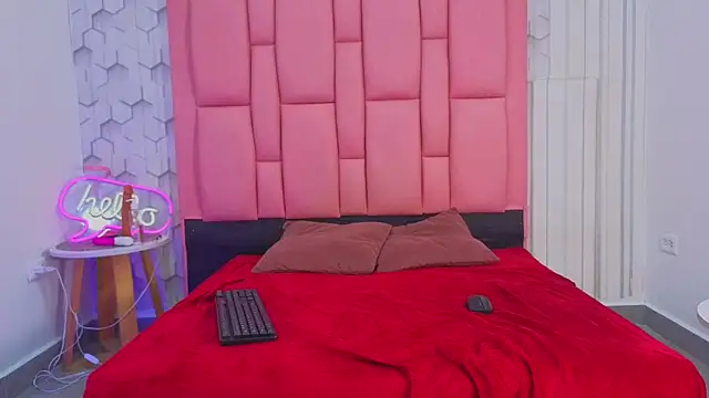 Snapshot of ashlleyray chatting on 03-12-26, 08:15 ashlleyray online show from 03-12-26, 08:15