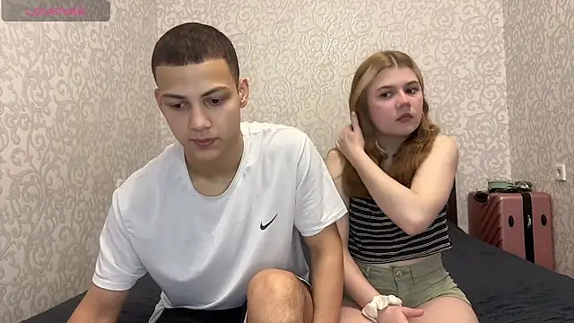 mirel couple online show from 05-15-26, 10:11