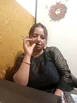 roxana e43 online show from 04-18-26, 09:15