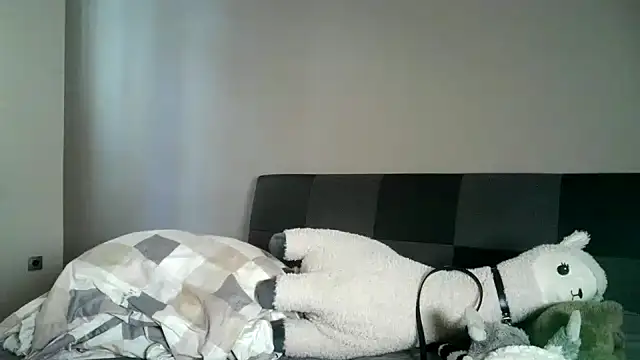 itsmemayarose online show from 04-25-26, 12:30