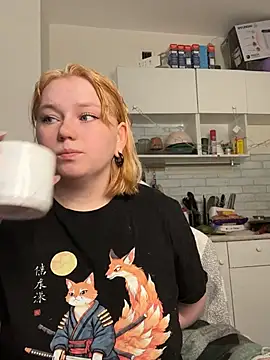 soft focus online show from 04-27-26, 04:54