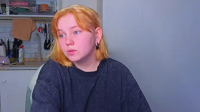 soft focus online show from 04-28-26, 04:50