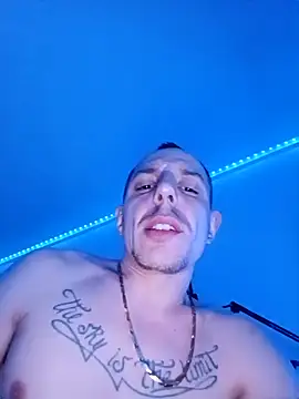 Hugo1993 online show from 04-01-26, 07:44