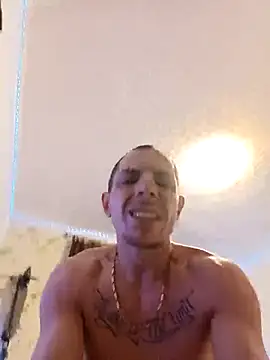 Hugo1993 online show from 04-12-26, 08:41