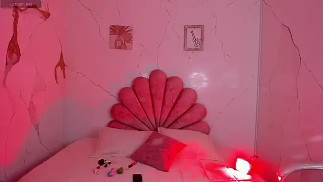 Snapshot of GabyOwenss chatting on 03-11-26, 10:05 GabyOwenss online show from 03-11-26, 10:05