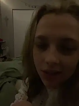 Snapshot of imkhloe chatting on 03-02-26, 05:31 imkhloe online show from 03-02-26, 05:31