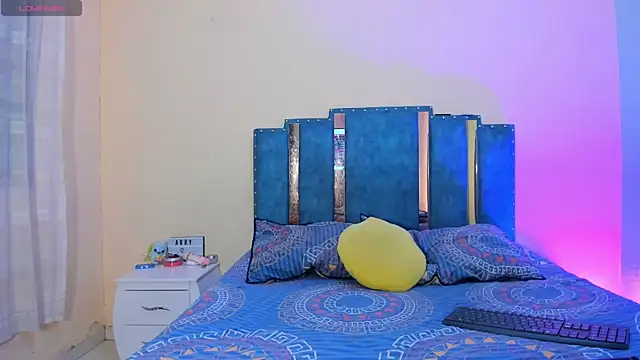 abby princesss online show from 04-17-26, 12:19