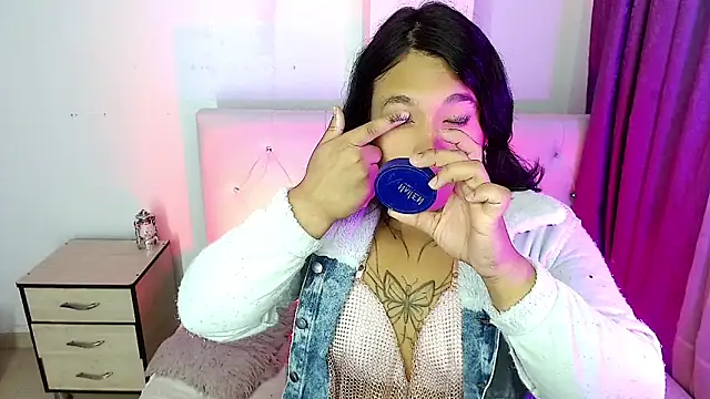 isadoraqueeen online show from 04-15-26, 07:32