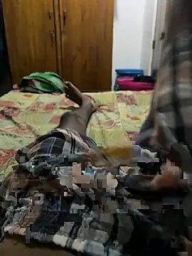 Snapshot of DimuthuBoy chatting on 03-11-26, 03:07 DimuthuBoy online show from 03-11-26, 03:07