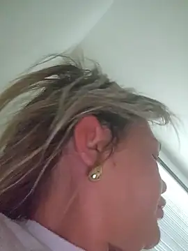 CarmenCapricorn online show from 03-03-26, 07:47