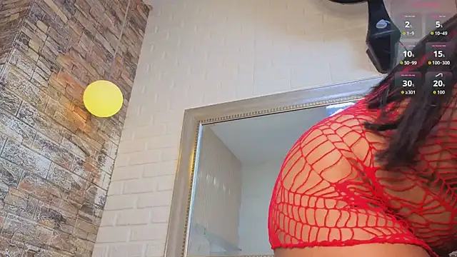 amarahanks11 online show from 04-26-26, 09:12