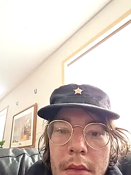 KinkyKittyBoy online show from 04-25-26, 09:12