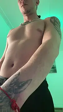 TitanNoir online show from 04-25-26, 12:02