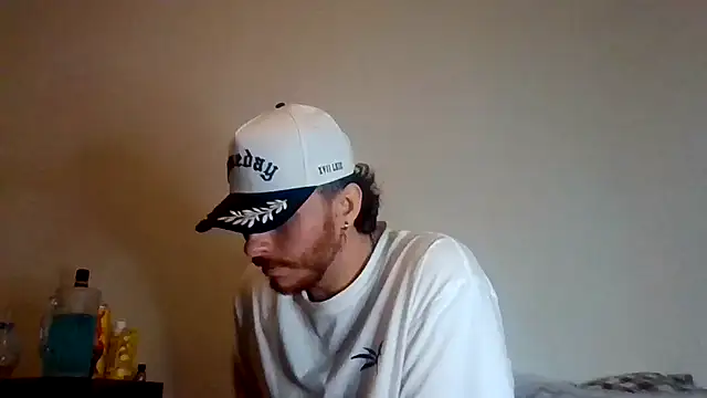 TallHungandCloudy69 online show from 04-01-26, 01:41