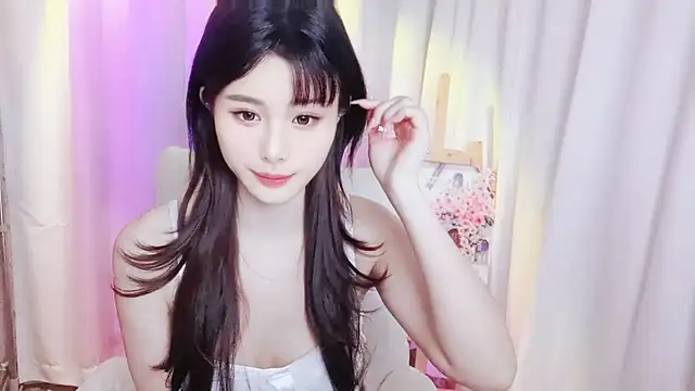 Snapshot of Mia_168 chatting on 04-26-26, 12:41 Mia 168 online show from 04-26-26, 12:41