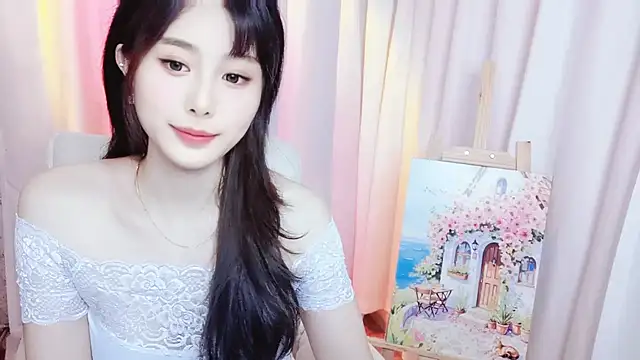 Snapshot of Mia_168 chatting on 05-07-26, 12:27 Mia 168 online show from 05-07-26, 12:27