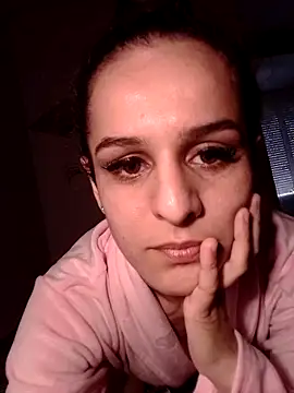 Snapshot of MissElen chatting on 03-04-26, 03:29 MissElen online show from 03-04-26, 03:29