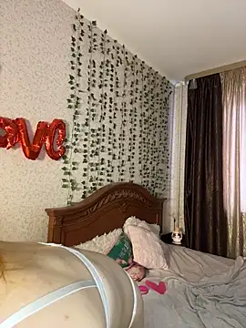 SweetsforLily online show from 03-08-26, 01:37