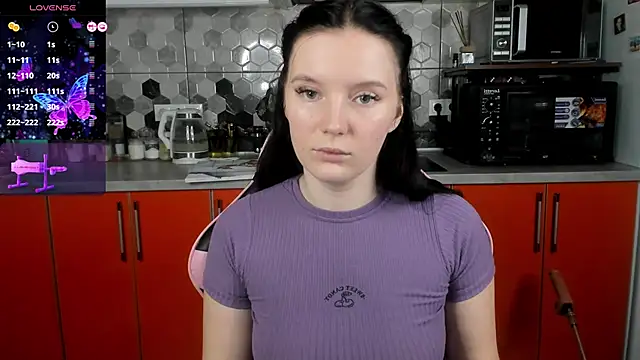 Mary Blu online show from 01-18-25, 02:03