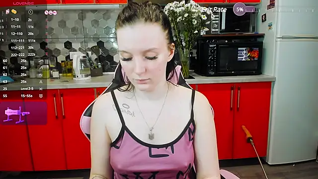 Mary Blu online show from 02-12-25, 01:52