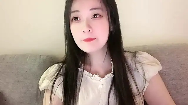 Snapshot of -YUKI-chan chatting on 06-07-26, 01:59 -YUKI-chan online show from 06-07-26, 01:59