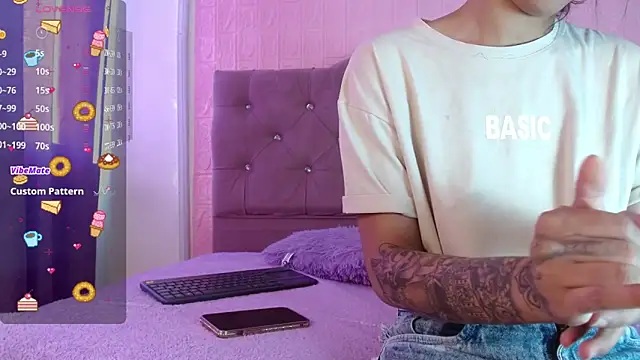 Sinner Brown online show from 03-03-26, 01:06