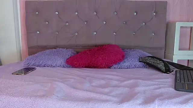 Sinner Brown online show from 03-05-26, 01:51