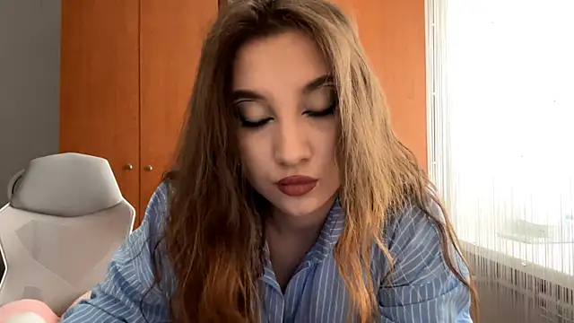 Snapshot of Flower_sunny chatting on 03-15-26, 09:04 Flower sunny online show from 03-15-26, 09:04