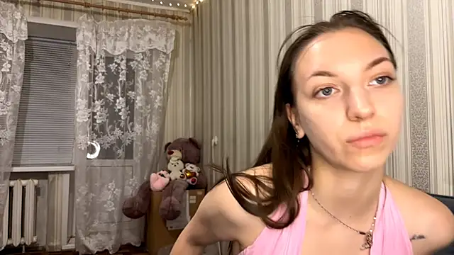 Snapshot of YangReifer chatting on 03-05-26, 05:53 YangReifer online show from 03-05-26, 05:53