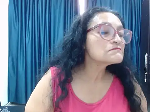  BellaNocturna online show from 04-11-26, 09:30