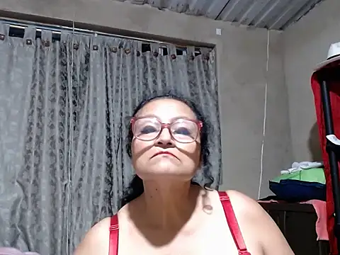  BellaNocturna online show from 04-21-26, 01:53