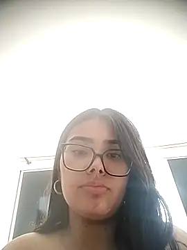 pregnant kitten01 online show from 03-12-26, 07:09