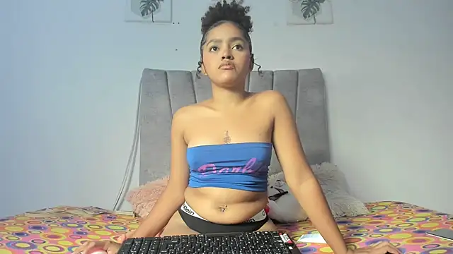 Andreina evans online show from 03-20-26, 03:22