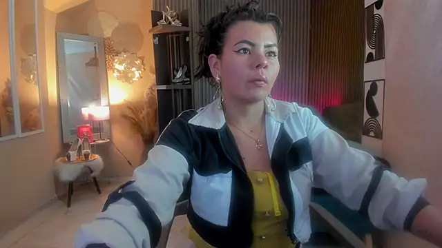 KiaraXMilf online show from 04-30-26, 07:53