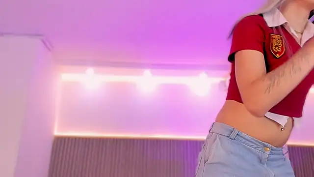 ashvalentine  online show from 03-06-26, 07:54