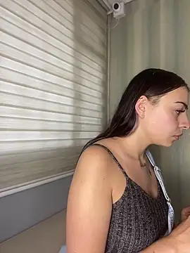 Morgana Pink online show from 04-02-26, 12:25