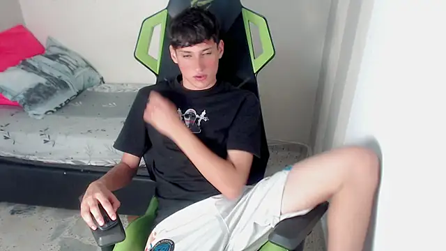 Pablito junior online show from 04-24-26, 03:42