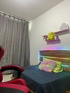 ela  ef online show from 03-10-26, 07:41