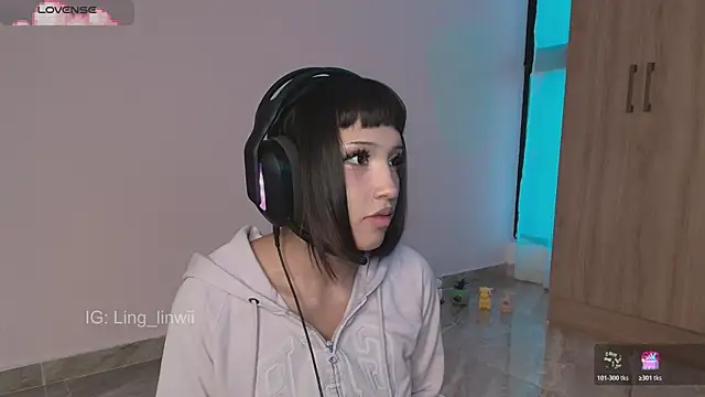 ling meow online show from 07-11-26, 01:14