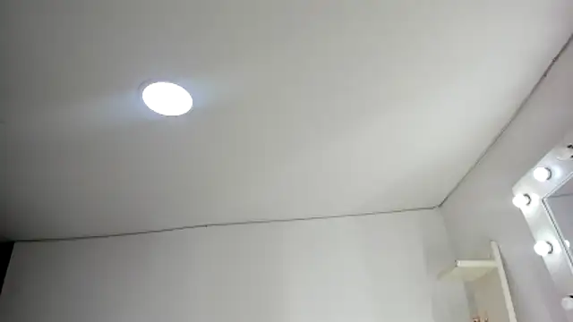 KoralCruz  online show from 04-13-26, 01:38