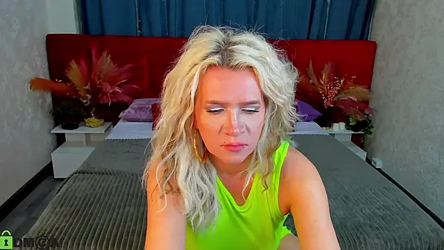 Ledi Luna online show from 04-24-26, 09:12