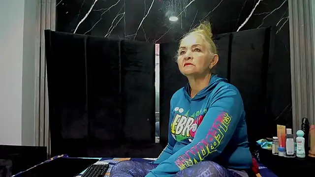 queenstarhy online show from 03-14-26, 02:28